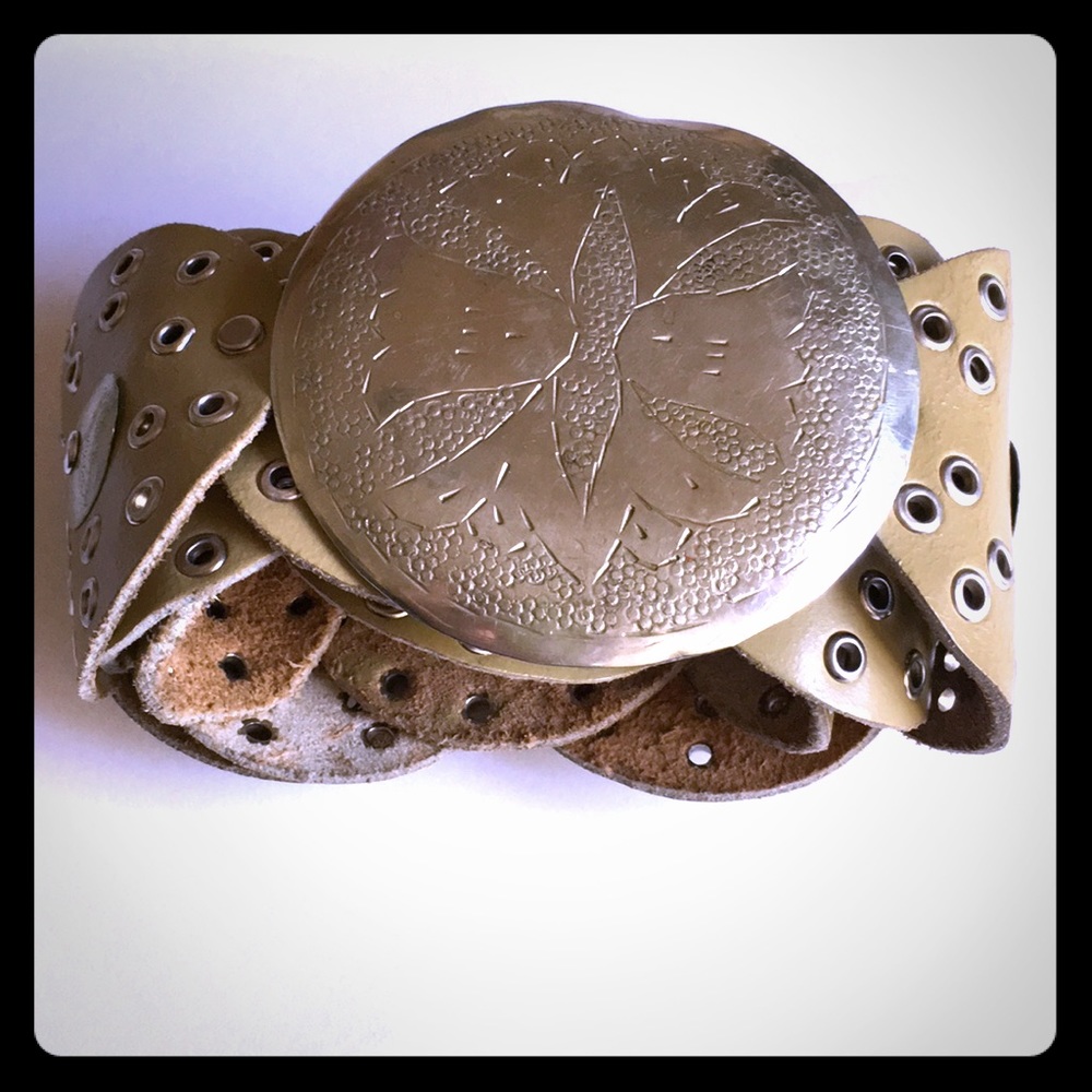 Moroccan Leather Belt Silver Buckle- tan